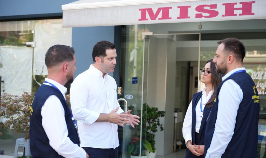 Ministri i Financave apel tregtarëve të pakicës: Fatura tatimore për çdo produkt që tregtoni